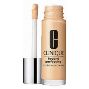 Clinique Beyond Perfecting Foundation & Concealer (W) silnie kryjący podkład i korektor w jednym