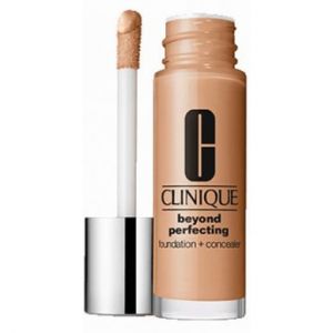 Clinique Beyond Perfecting Foundation & Concealer (W) silnie kryjący podkład i korektor w jednym